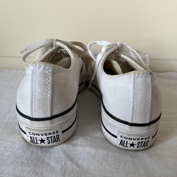 Converse Chuck Taylor All Star Lift Low-top Platform Laceup Sneakers Womens Sz 6 - Picture 4 of 7
